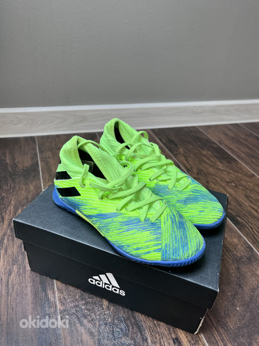 Футбольные бутсы Adidas