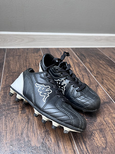 Adidas jalgpalli jalatsid (2 foto / 3)