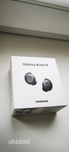 Samsung Galaxy Buds FE graphite (фото #2)