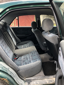 Mazda 626 66kw 1.8bens (8 foto / 12)