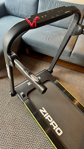Беговая дорожка Zipro Jogger