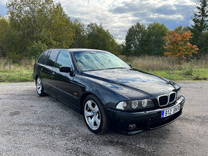 BMW 525D 120kw 2001 Automat (2 foto / 10)