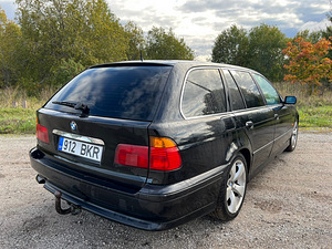 BMW 525D 120kw 2001 Automat (3 foto / 10)