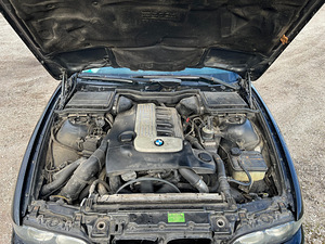 BMW 525D 120kw 2001 Automat (6 foto / 10)