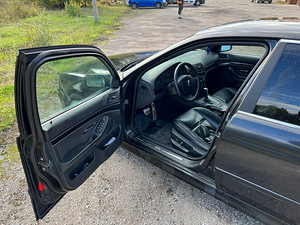 BMW 525D 120kw 2001 Automat (7 foto / 10)