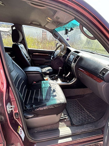 Продается Land Cruiser Prado (4 фото из 5)