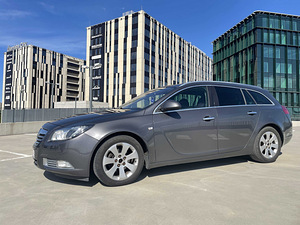 Opel insignia (2 фото из 11)