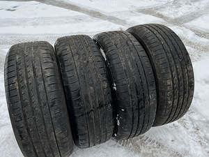 235/60/18 suverehvid Yokohama Advan Sport 105v 2021a (1 foto / 8)