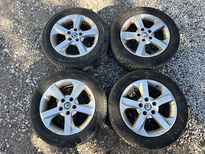 16" 5x112 skoda veljed suverehvidega (1 foto / 9)