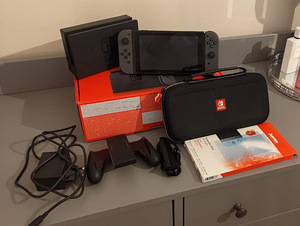 Nintendo Switch V2. Garantii 1.5 a. + Case + Kaitseklass (1 foto / 1)