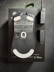 Razer Viper v2 Pro + hyperpolling dongle (2 foto / 3)
