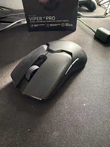Razer Viper v2 Pro + hyperpolling dongle (3 foto / 3)
