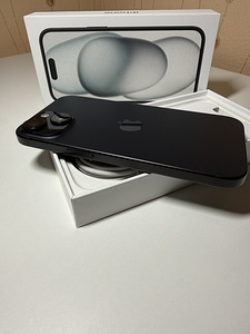 iPhone 15 Black 128GB (6 foto / 9)
