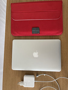 MacBook Air 11 early 2015 (2 foto / 3)