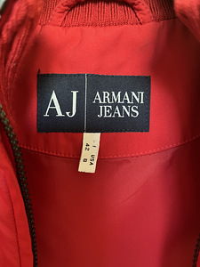 ARMANI (4 фото из 5)