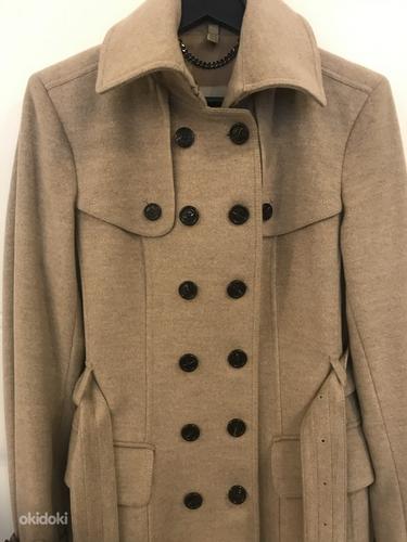 Burberry оригинальное пальто (фото #2)
