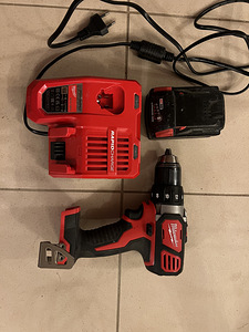 Milwaukee M18 BDD komplekt Bosch GKS 190 (3 foto / 4)