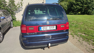 Sharan 1,9 TD автомат (3 фото из 9)