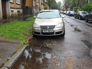 Volkswagen jetta VARUOSADEKS (2 foto / 8)