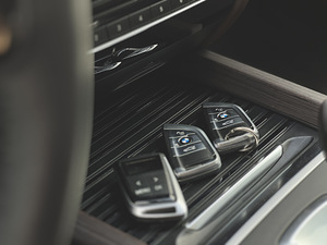BMW F15 / PURE EXPERIENCE / LCI (6 foto / 10)