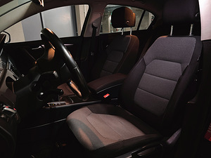 VOLKSWAGEN PASSAT B7 - 2011 (4 foto / 5)