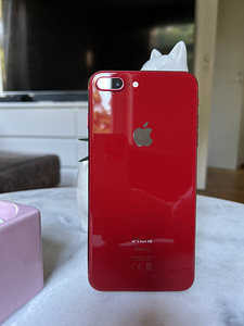 iPhone 8 Plus красный 64 ГБ (4 фото из 5)