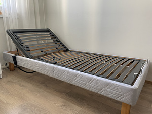Voodi elektrimootoriga reguleeritav (4 foto / 6)
