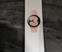 Galaxy Watch 4 Розовое золото