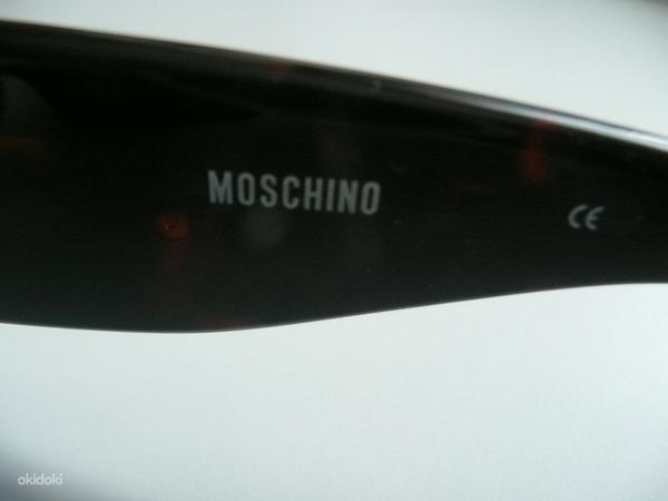 Солнцезащитные очки москино (фото #2)