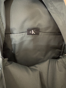 Calvin Klein seljakott (2 foto / 2)