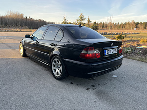 BMW 330D (4 foto / 8)