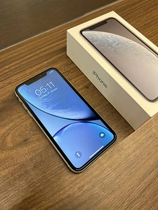 iPhone XR — 128 ГБ (3 фото из 7)
