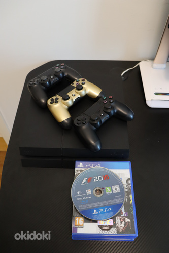 PlayStation 4 2TB