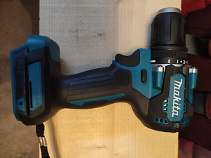 Makita 18v akutrell/kruvikeeraja (3 foto / 4)