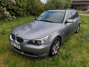 BMW 525D 2.5 R6 130kW (1 foto / 15)