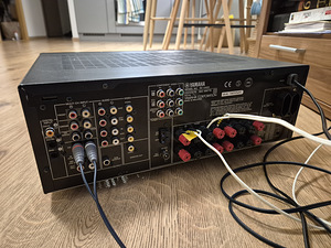 Ресивер Yamaha RX-V450 (3 фото из 3)