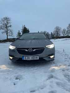 Opel Insignia Grand Sport (11 foto / 15)