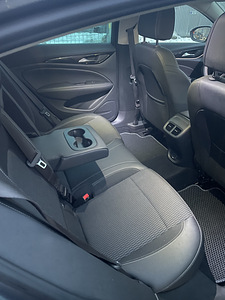Opel Insignia Grand Sport (15 foto / 15)