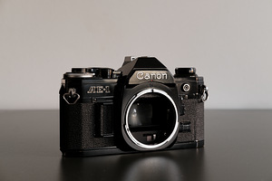 Canon AE-1 35mm filmikaamera (1 foto / 9)
