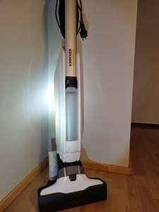 Karcher поломоечная машина FC5 (1 фото из 5)