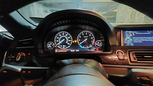 BMW 550i varuosad (7 foto / 7)
