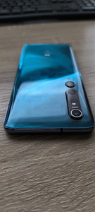 Xiaomi Mi 10 5G (2 foto / 6)