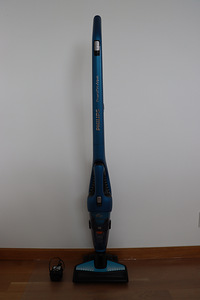 Пылесос Philips PowerPro Aqua FC 6405/01 (2 фото из 6)