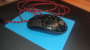 Игровая мышь Logitech G Pro (1 фото из 3)
