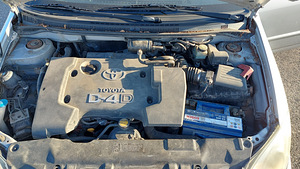Toyota Corolla (2 фото из 12)