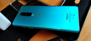 OnePlus 8 12/256 (2 фото из 2)