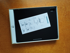 iPad 10 Klaviatuuriümbris puuteplaadiga (3 foto / 3)