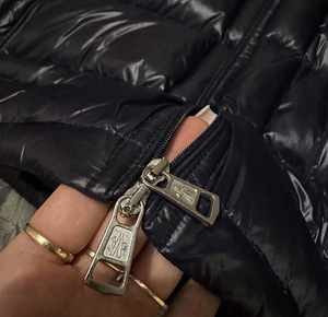 Мужская куртка Moncler (6 фото из 10)