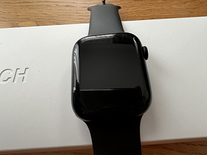 Apple Watch Series 7 45mm (3 foto / 4)