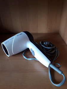 Фен Philips (2 фото из 2)